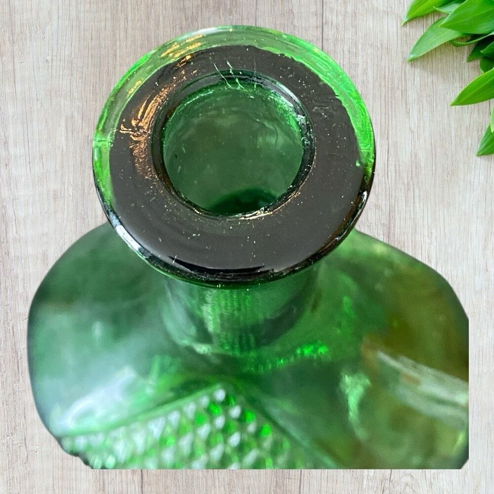 Empoli Emerald Green Diamond Cut Decanter Perfect - Picture 5 of 10